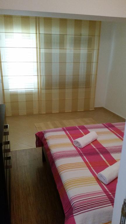 Apartment Milica Petrovac Екстер'єр фото