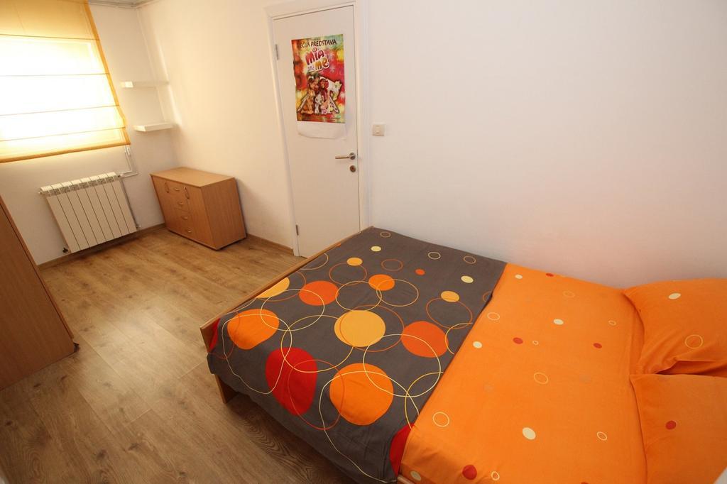 Apartment Milica Petrovac Екстер'єр фото